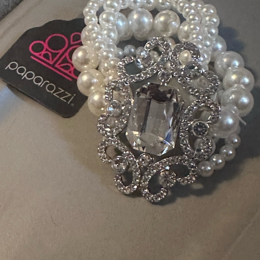 Paparazzi Silver and White Layered Pearl Bracelet